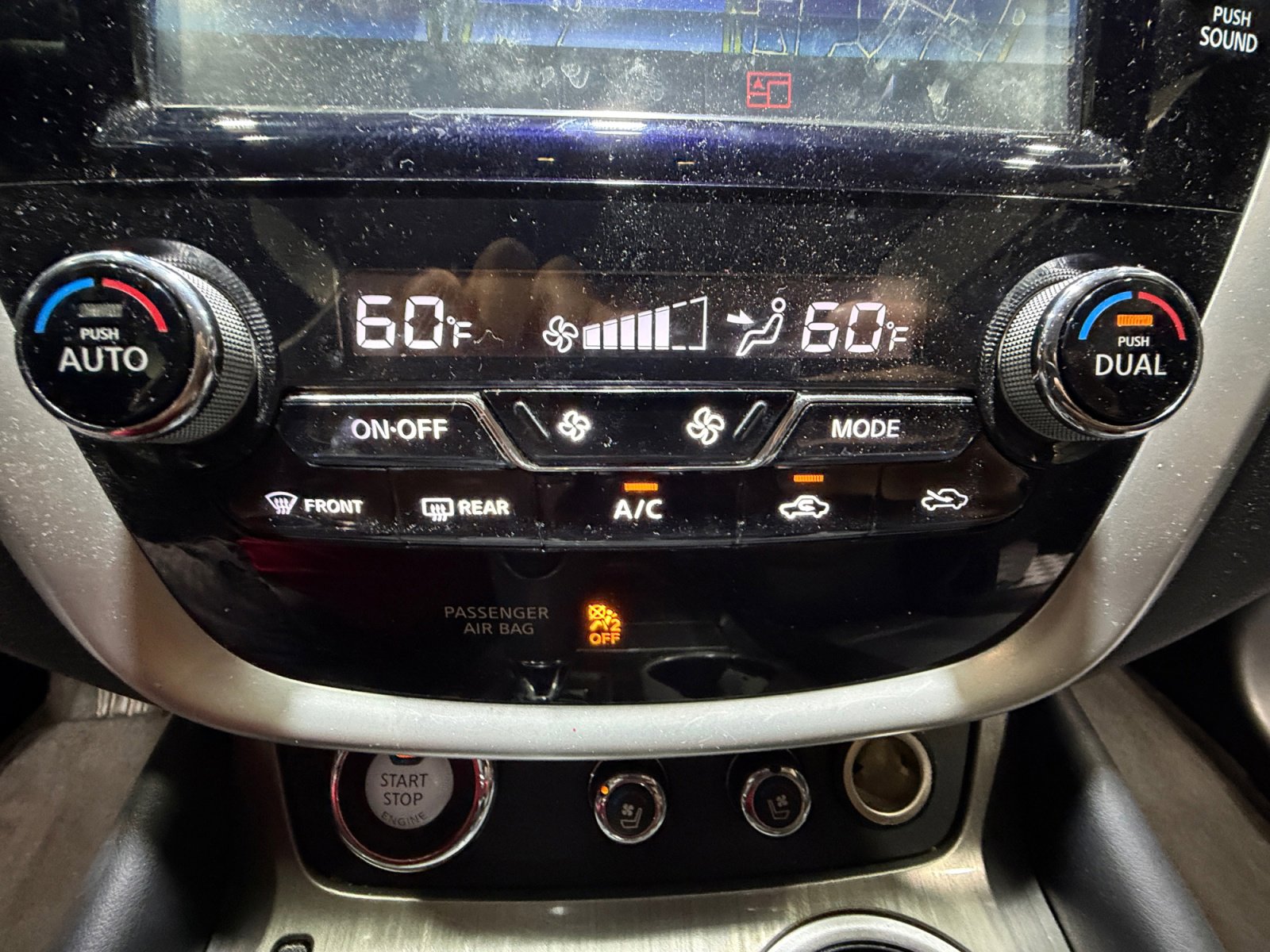 Used 2017 Nissan Murano Platinum w/ Platinum Technology Package image 12