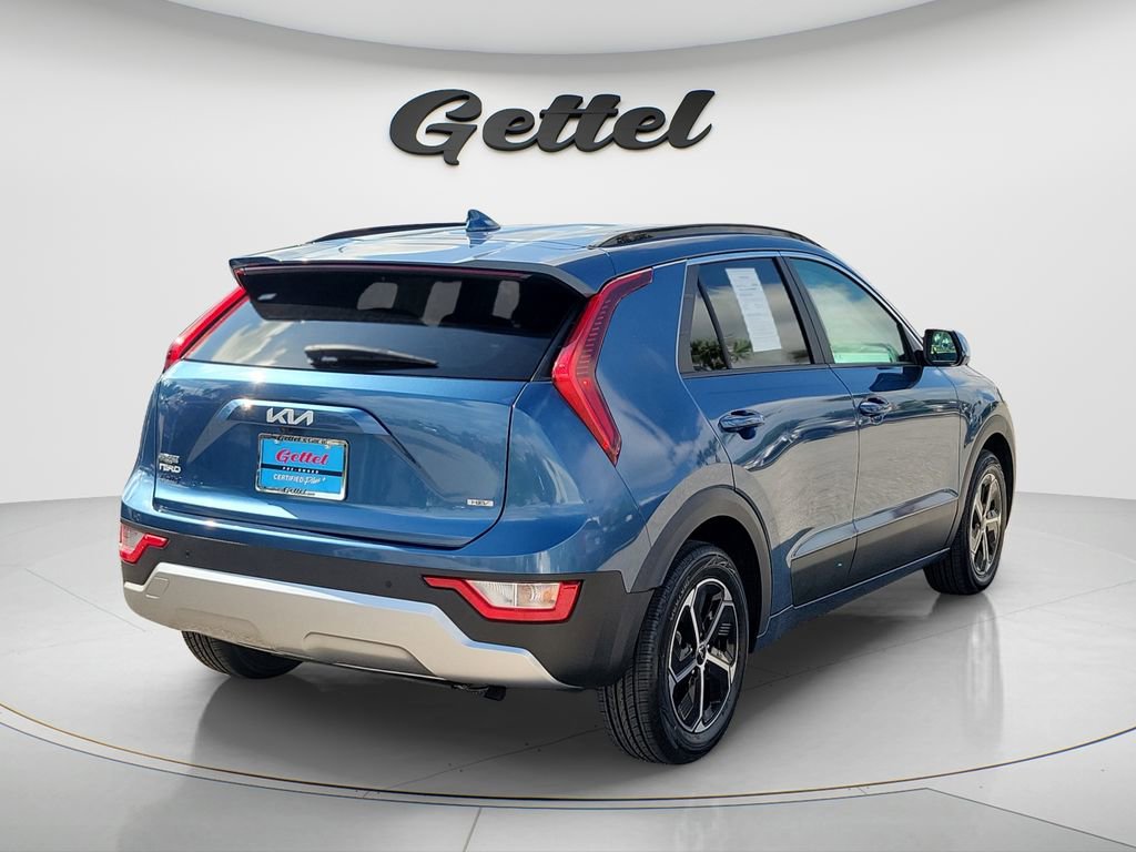 Used 2024 Kia Niro EX FWD image 5