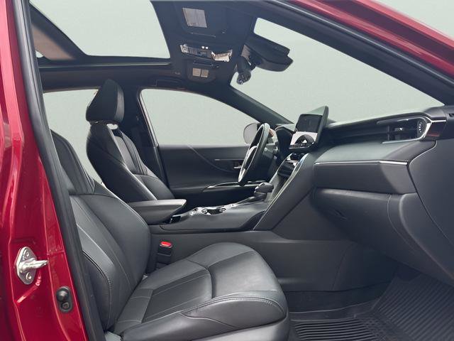 Used 2024 Toyota Venza Limited AWD/4WD image 18