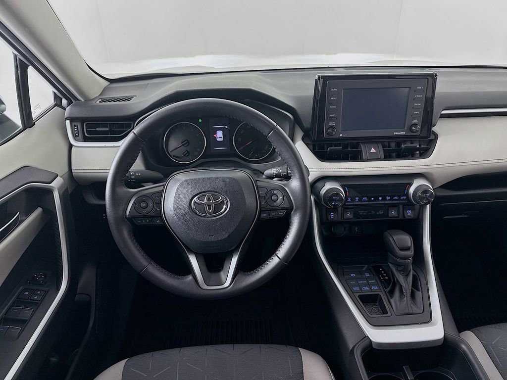 Used 2022 Toyota RAV4 XLE w/ XLE Grade Weather Package AWD/4WD image 23