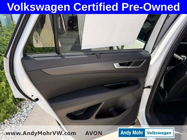 Used 2024 Volkswagen Atlas Cross Sport SEL R-Line AWD/4WD image 22