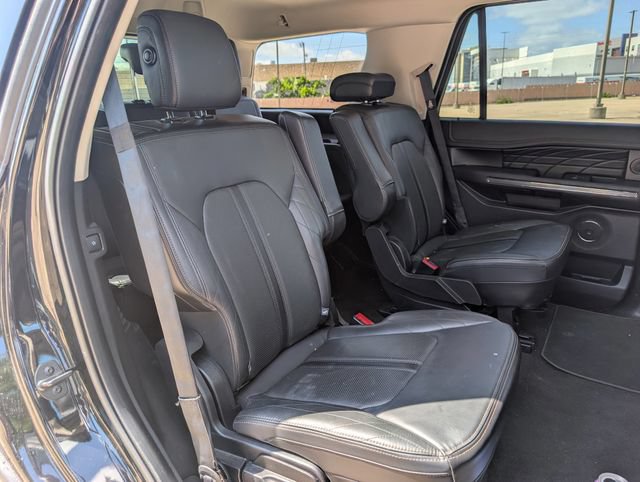 Used 2019 Ford Expedition Platinum RWD image 30