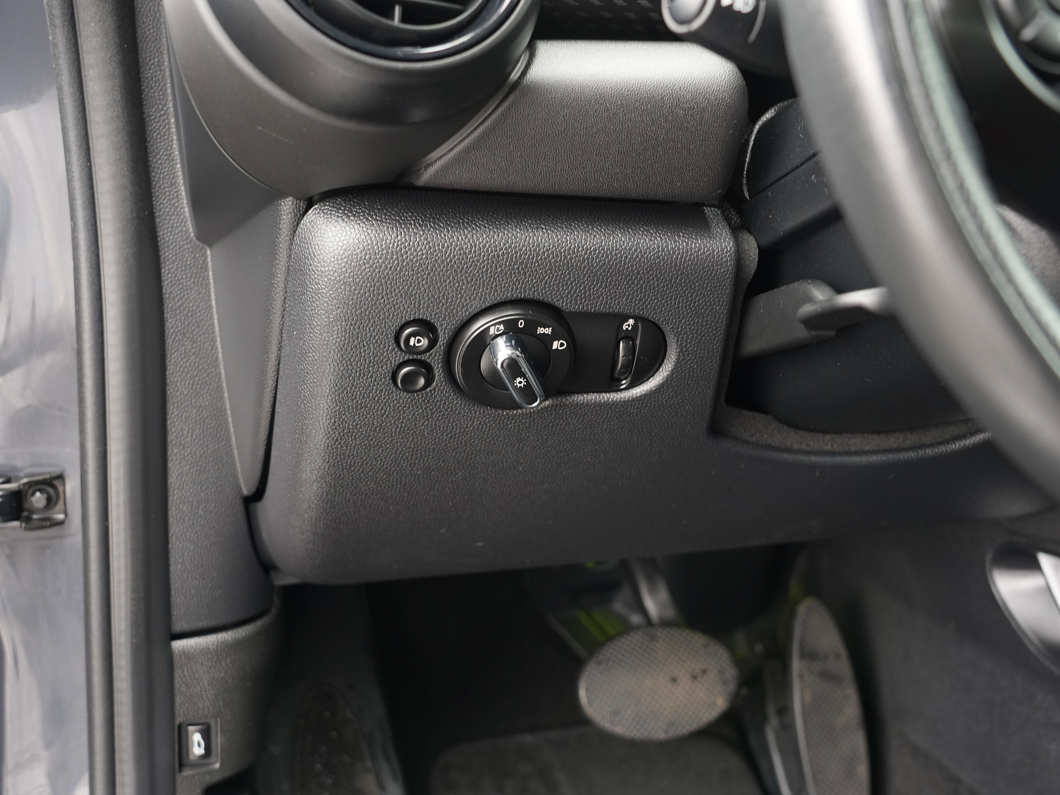 Used 2020 MINI Cooper S FWD image 24