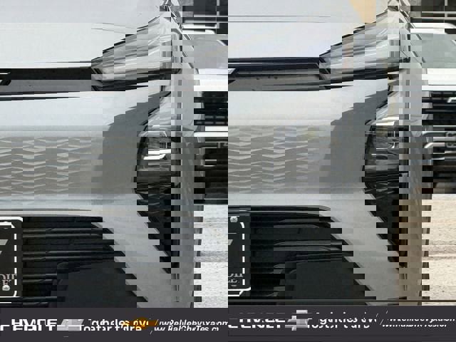 New 2027 Chevrolet Bolt LT w/ Comfort Package image 4