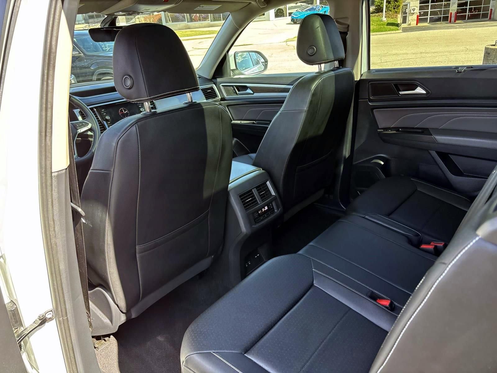 Used 2023 Volkswagen Atlas SE w/ Panoramic Sunroof Package image 27