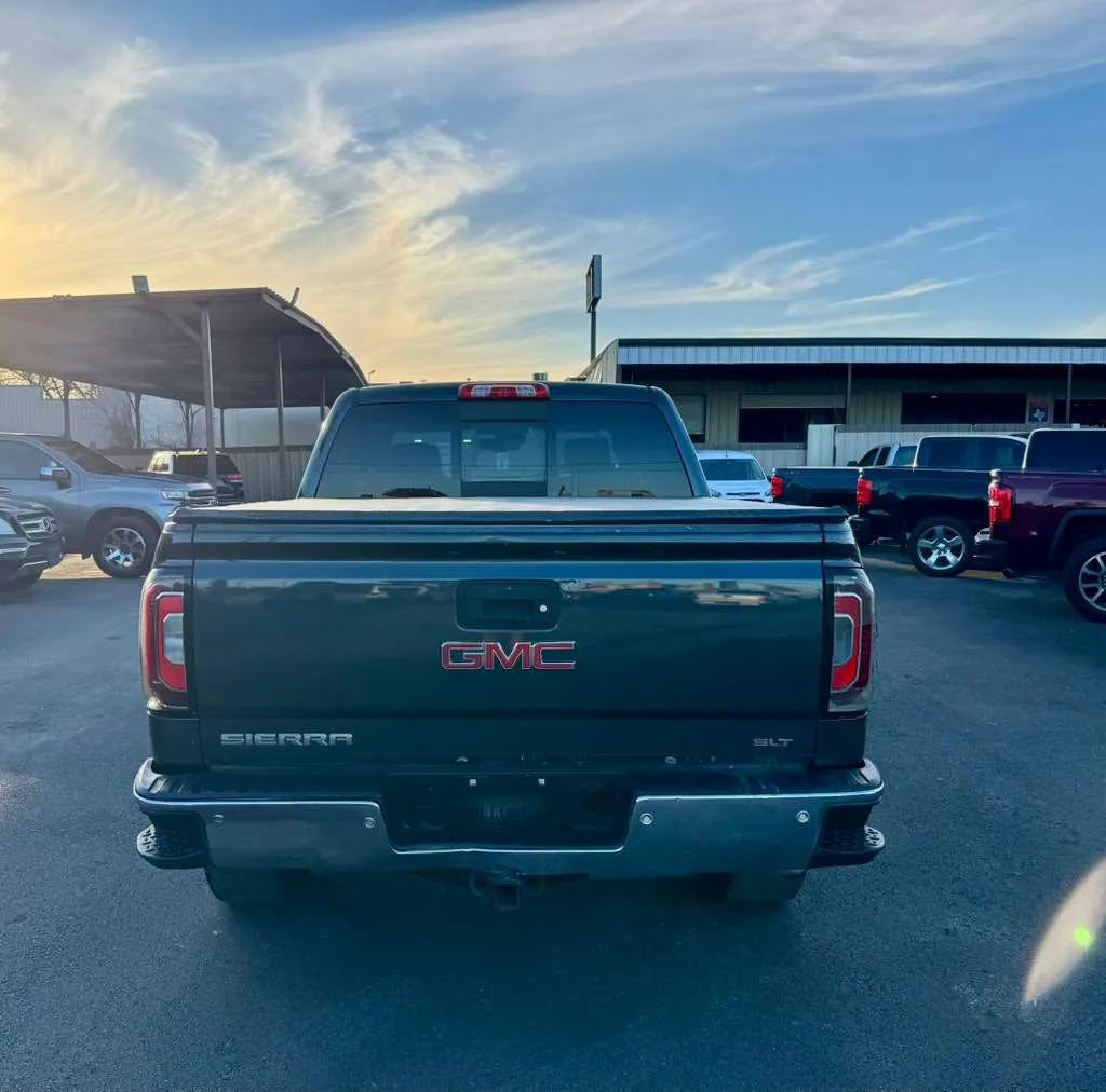 Used 2018 GMC Sierra 1500 SLT AWD/4WD image 8