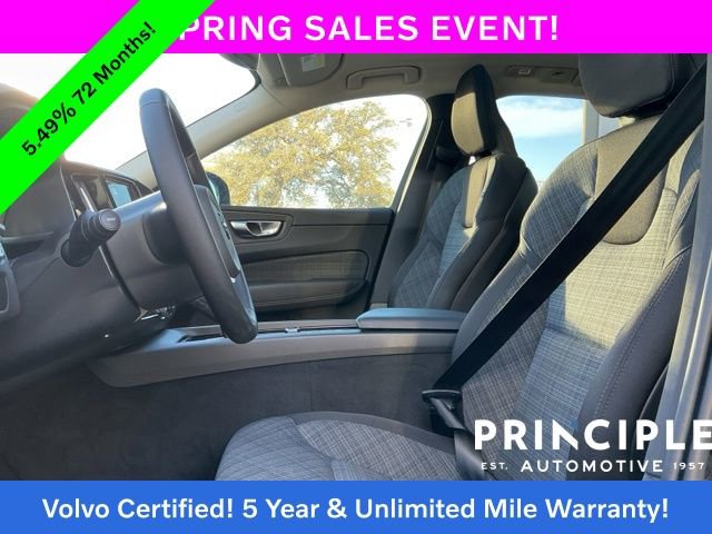 Certified 2025 Volvo XC60 B5 Core image 31