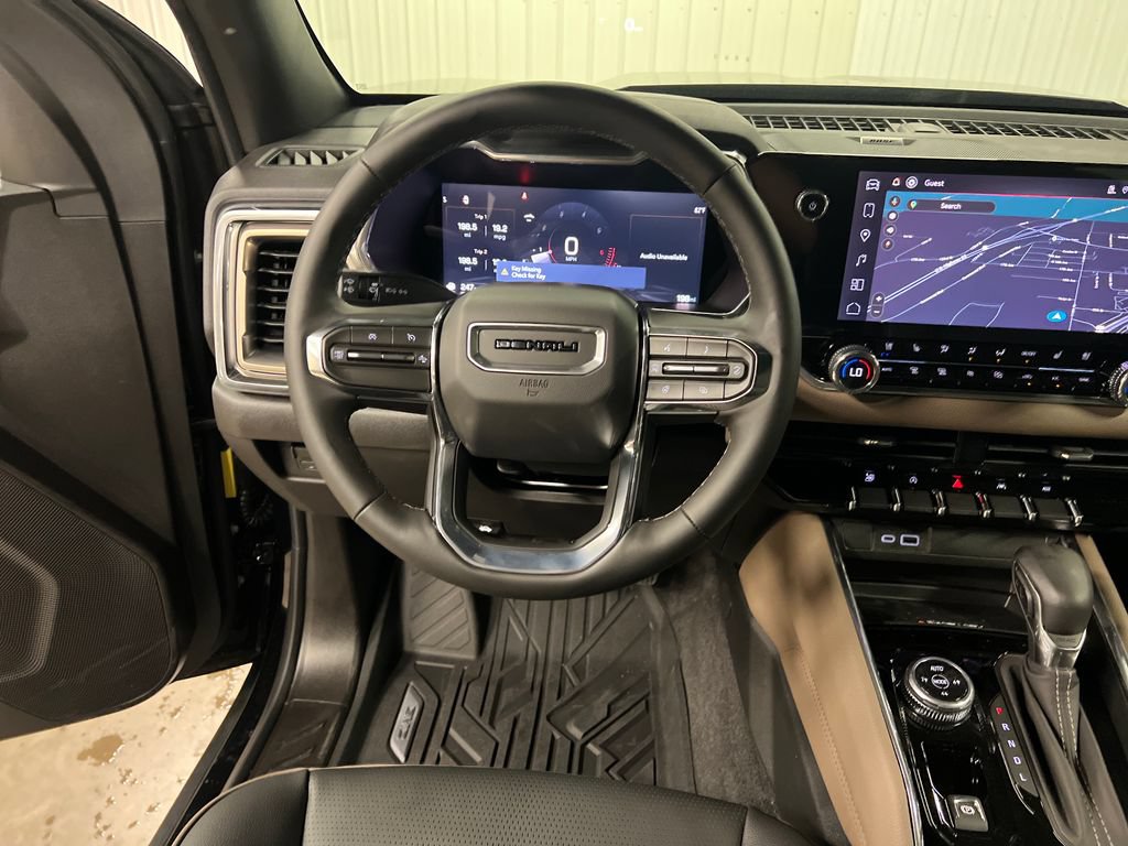 New 2026 GMC Canyon Denali w/ LPO, Denali Black Edition AWD/4WD image 18