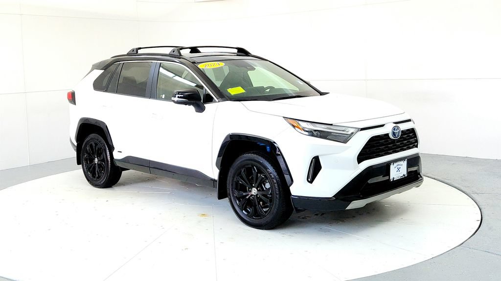 Used 2024 Toyota RAV4 XSE w/ Advanced Technology Package AWD/4WD image 7