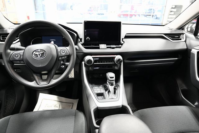 New 2025 Toyota RAV4 LE image 13