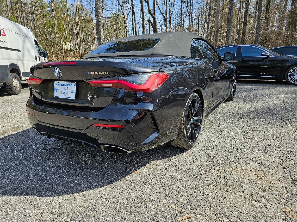 Used 2021 BMW M440i Convertible RWD image 6