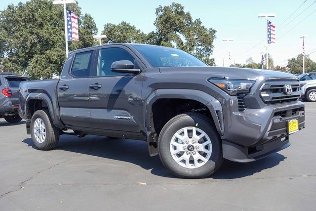 New 2025 Toyota Tacoma SR5 image 7
