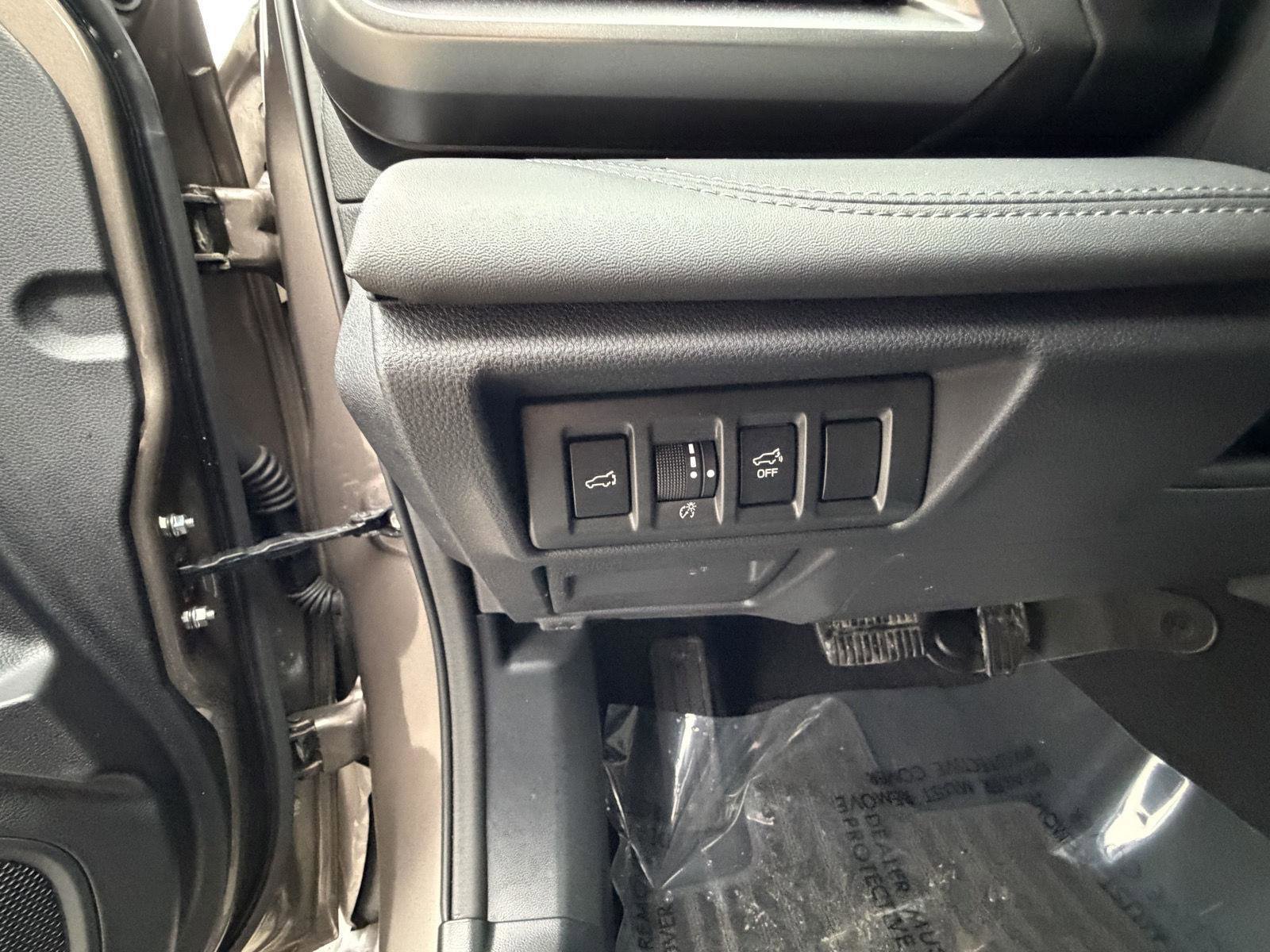Used 2024 Subaru Outback Limited image 20
