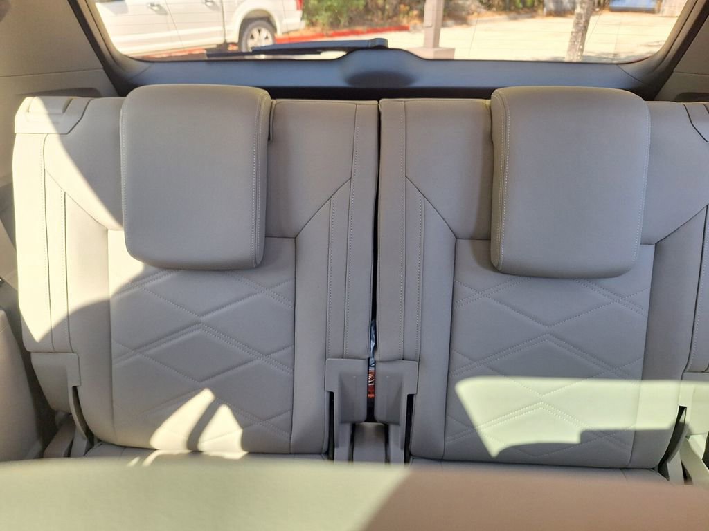 New 2026 Volkswagen Atlas SE image 25