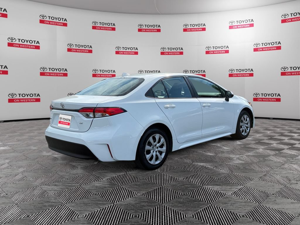 Certified 2024 Toyota Corolla LE FWD image 5