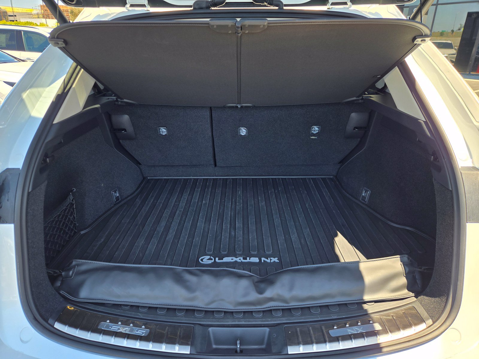 Certified 2025 Lexus NX 350h AWD w/ Premium Package image 27