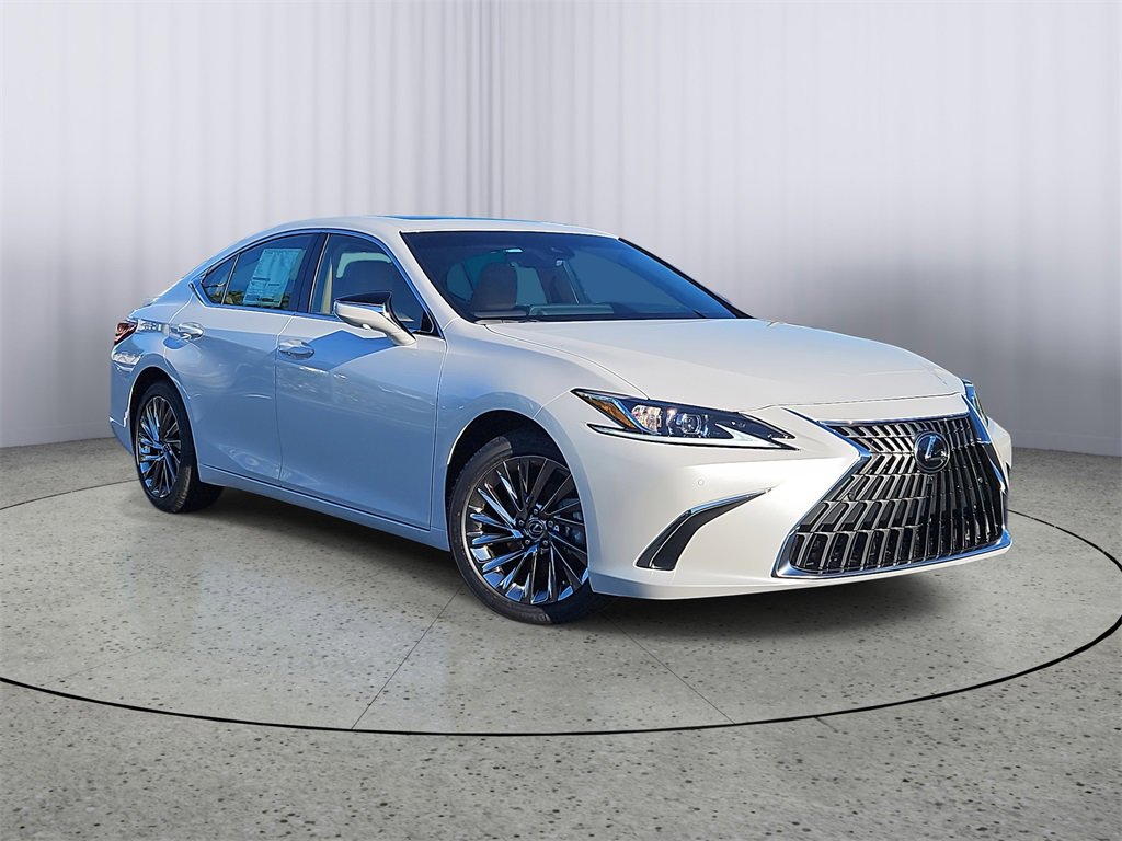 New 2025 Lexus ES 300h w/ Luxury Package