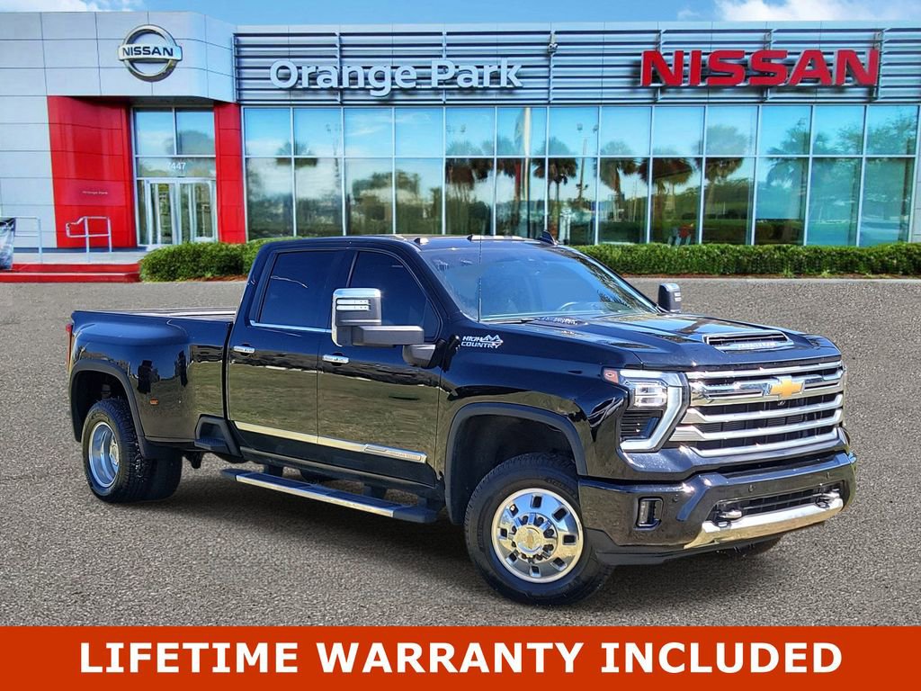 Used 2024 Chevrolet Silverado 3500 High Country AWD/4WD video 1
