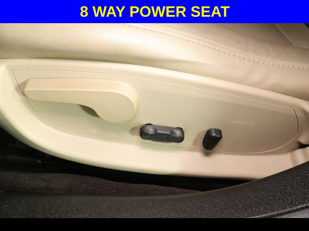 Used 2014 Chevrolet Impala LTZ FWD image 4