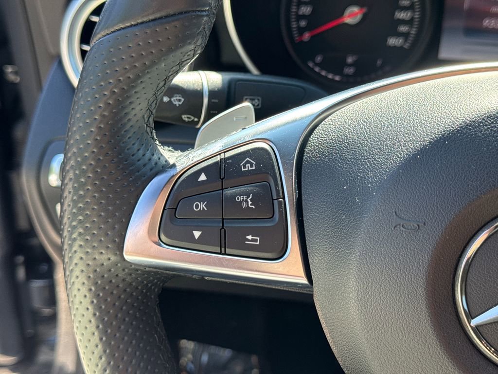 Used 2015 Mercedes-Benz C 300 4MATIC Sedan image 25