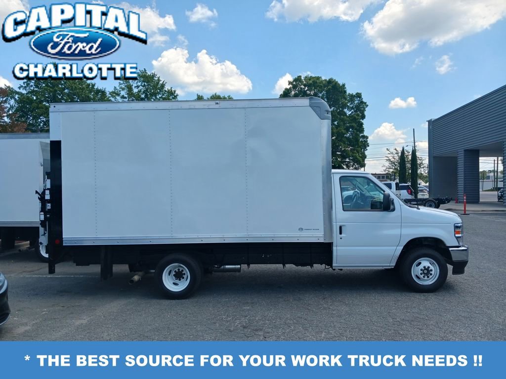 New 2027 Ford E-350 and Econoline 350 Super Duty w/ Power Equipment Group RWD image 3