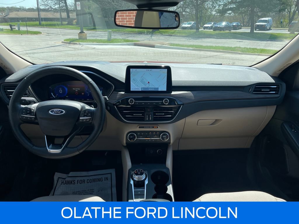 Used 2020 Ford Escape Titanium w/ Titanium Premium Package 2.0 image 26