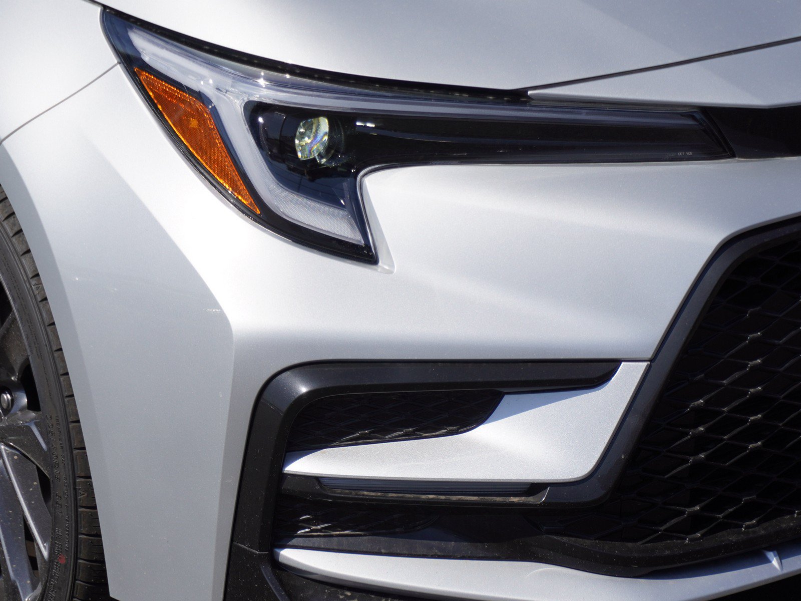 New 2027 Toyota Corolla LE FWD image 3