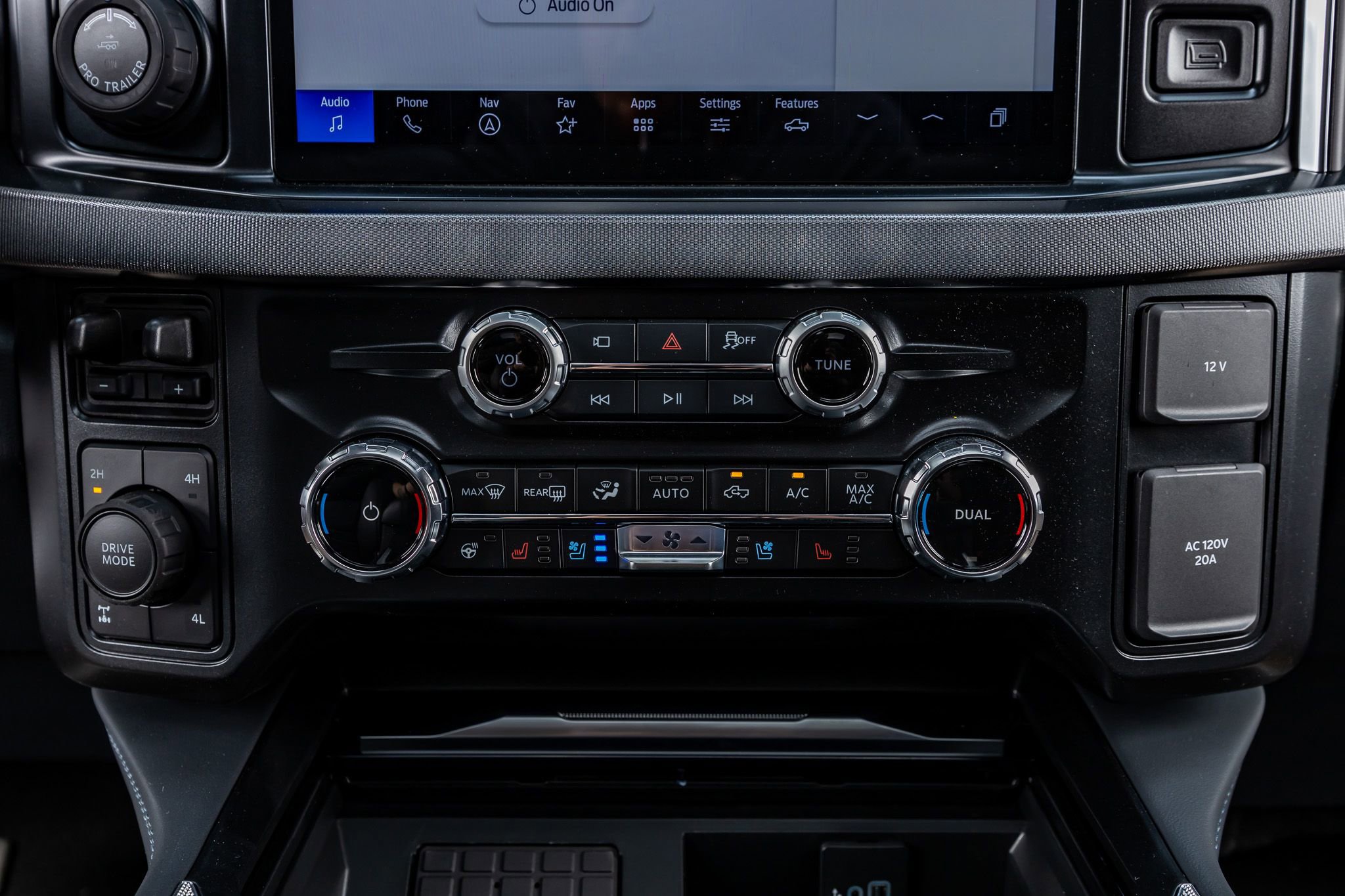 Used 2026 Ford F250 Platinum image 27