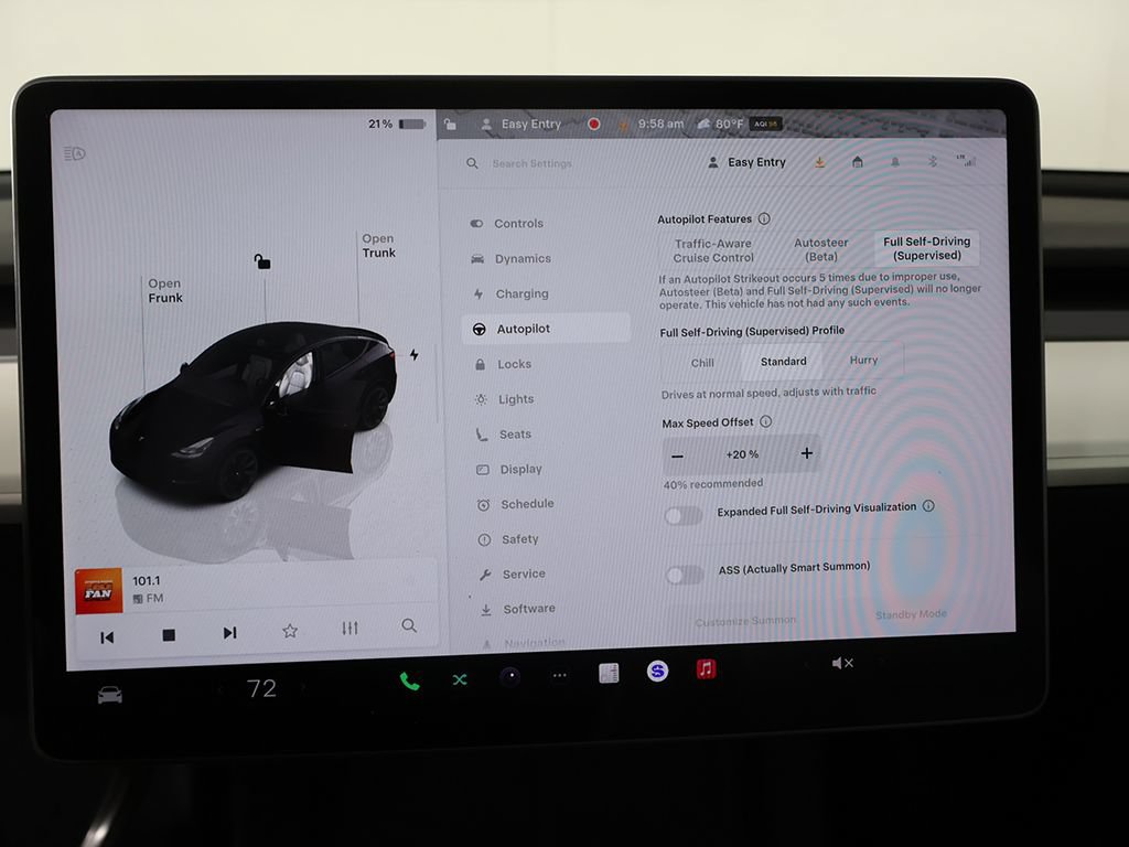 Used 2023 Tesla Model Y Long Range AWD/4WD image 46