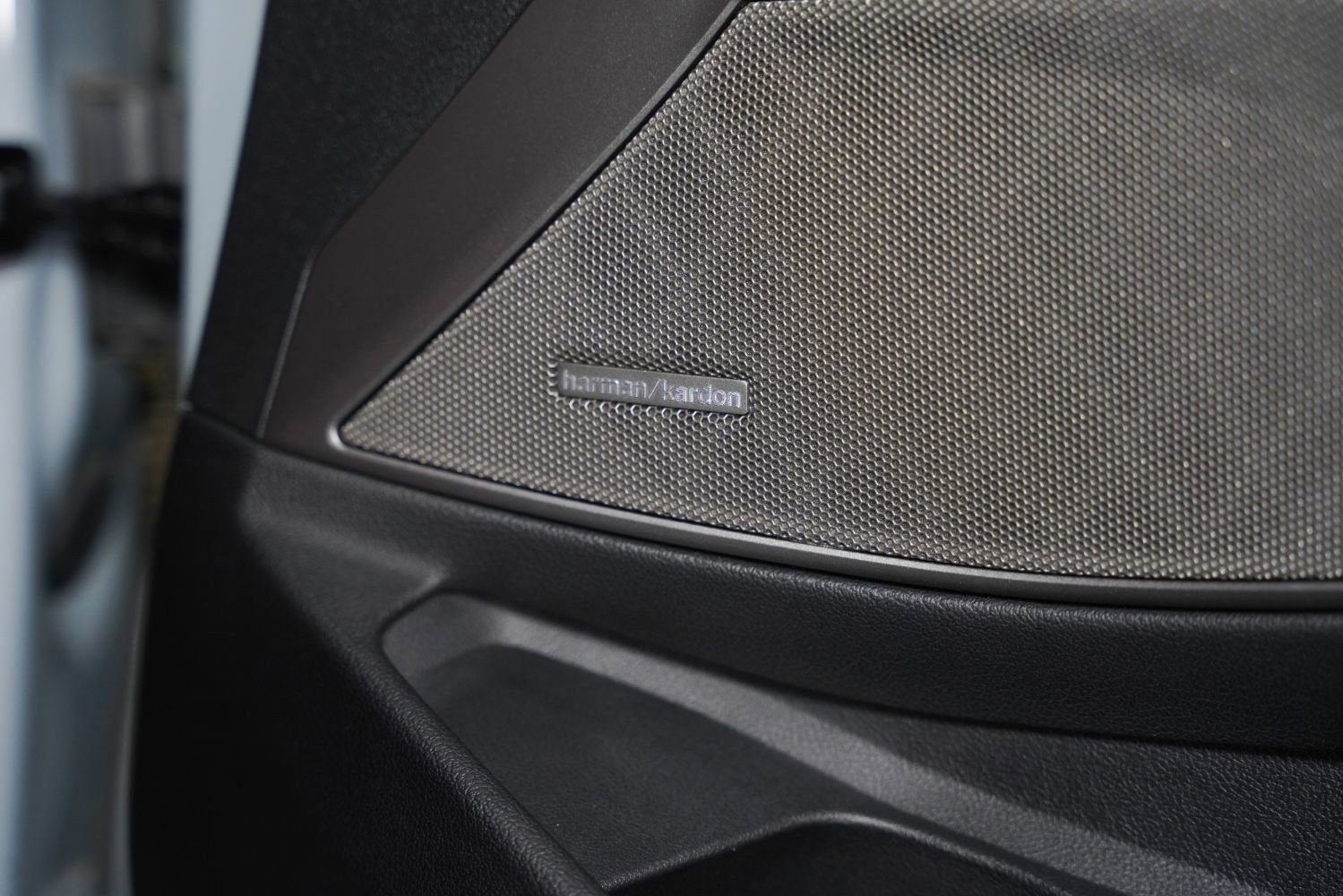 Used 2022 BMW M3 Sedan image 36