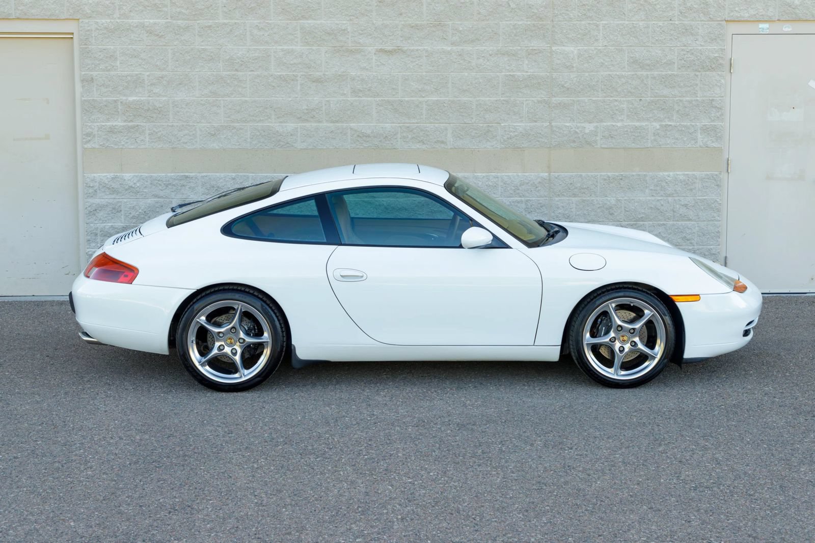 Used 1999 Porsche 911 GT3 RS image 27