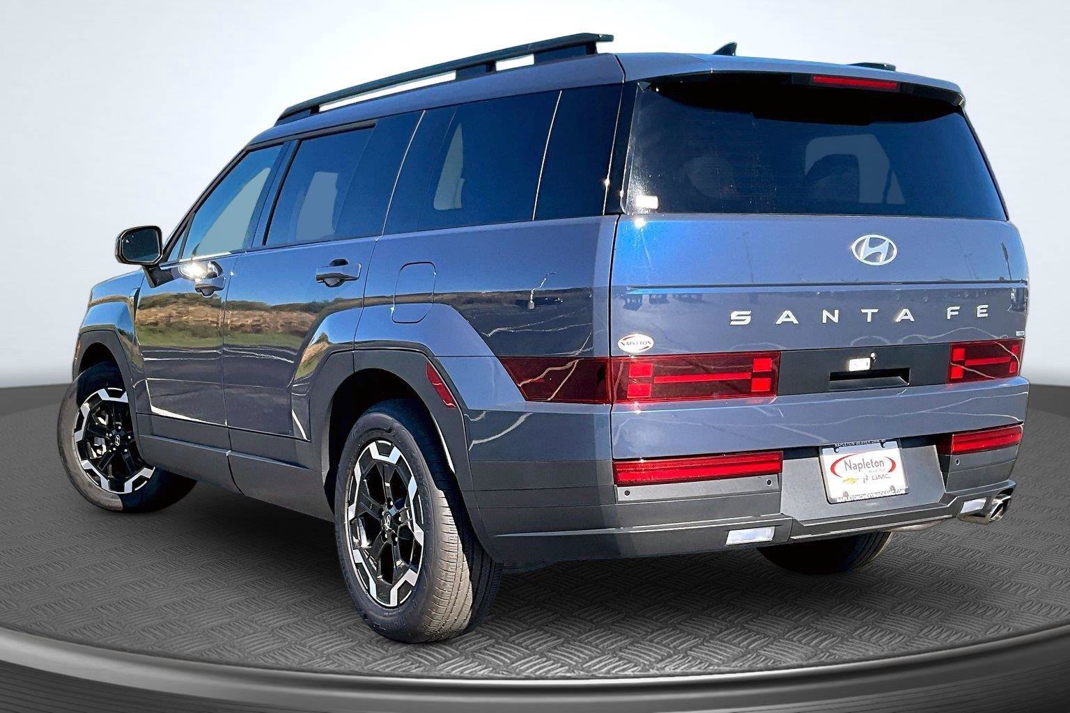 Used 2026 Hyundai Santa Fe SEL AWD/4WD image 14