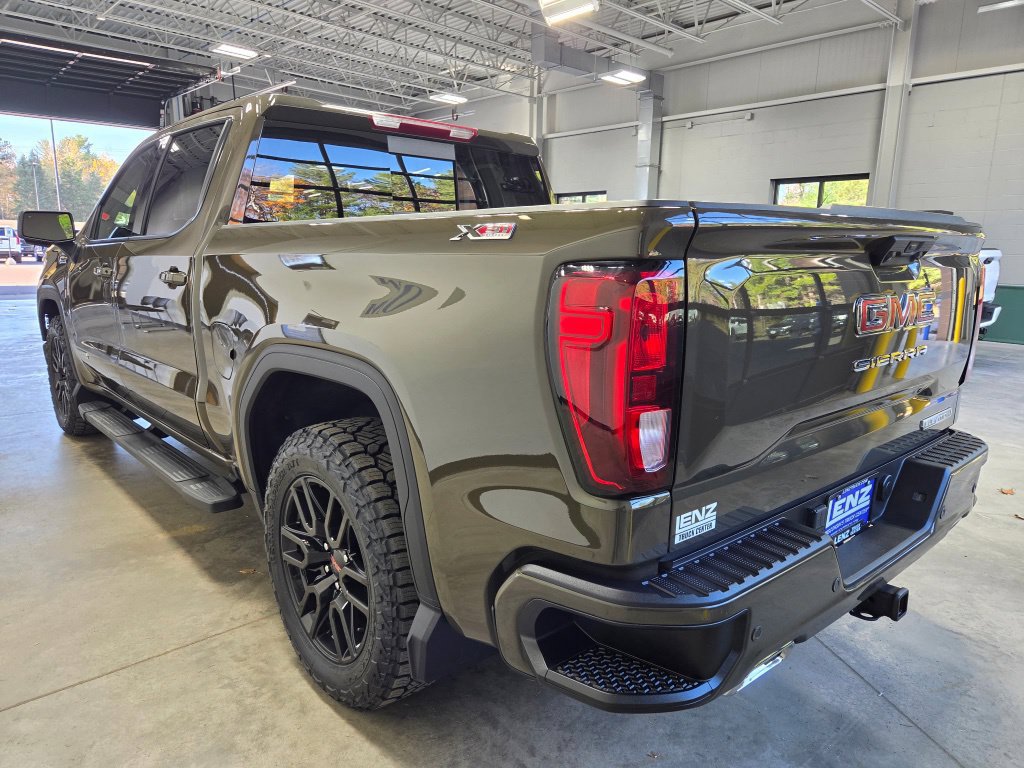 Used 2024 GMC Sierra 1500 Elevation w/ Elevation Premium Package AWD/4WD image 6