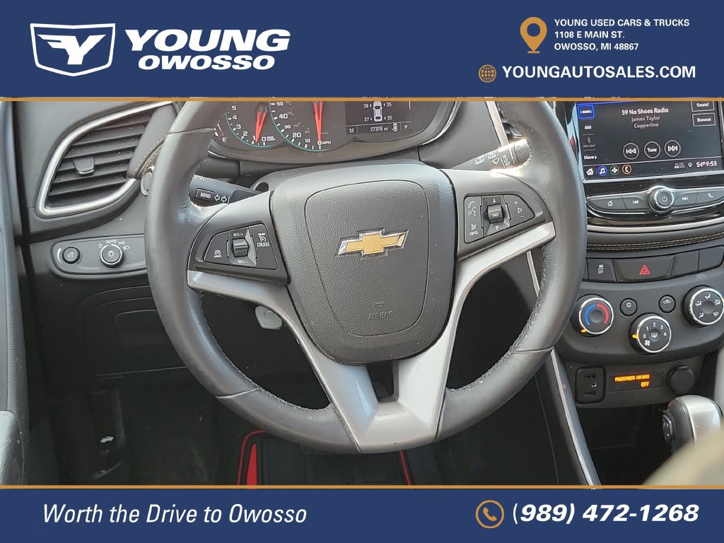 Used 2022 Chevrolet Trax LT w/ LT Convenience Package AWD/4WD image 27