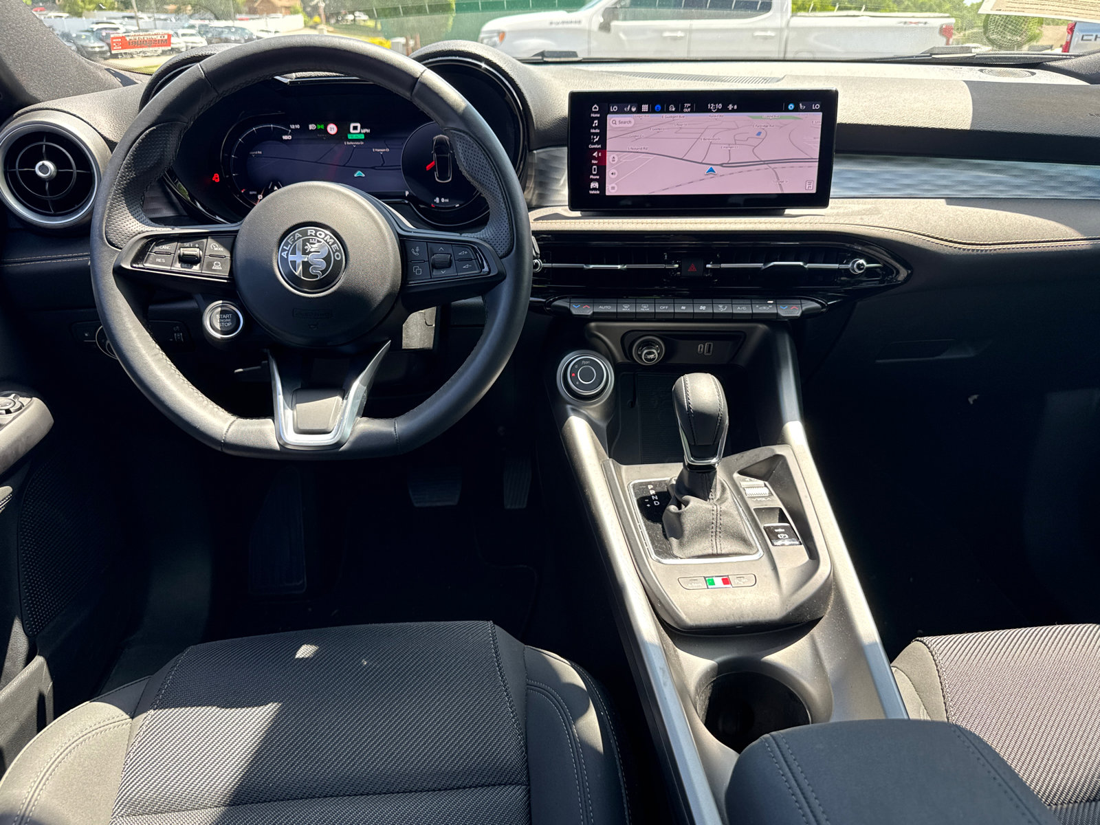 Used 2024 Alfa Romeo Tonale Ti image 8