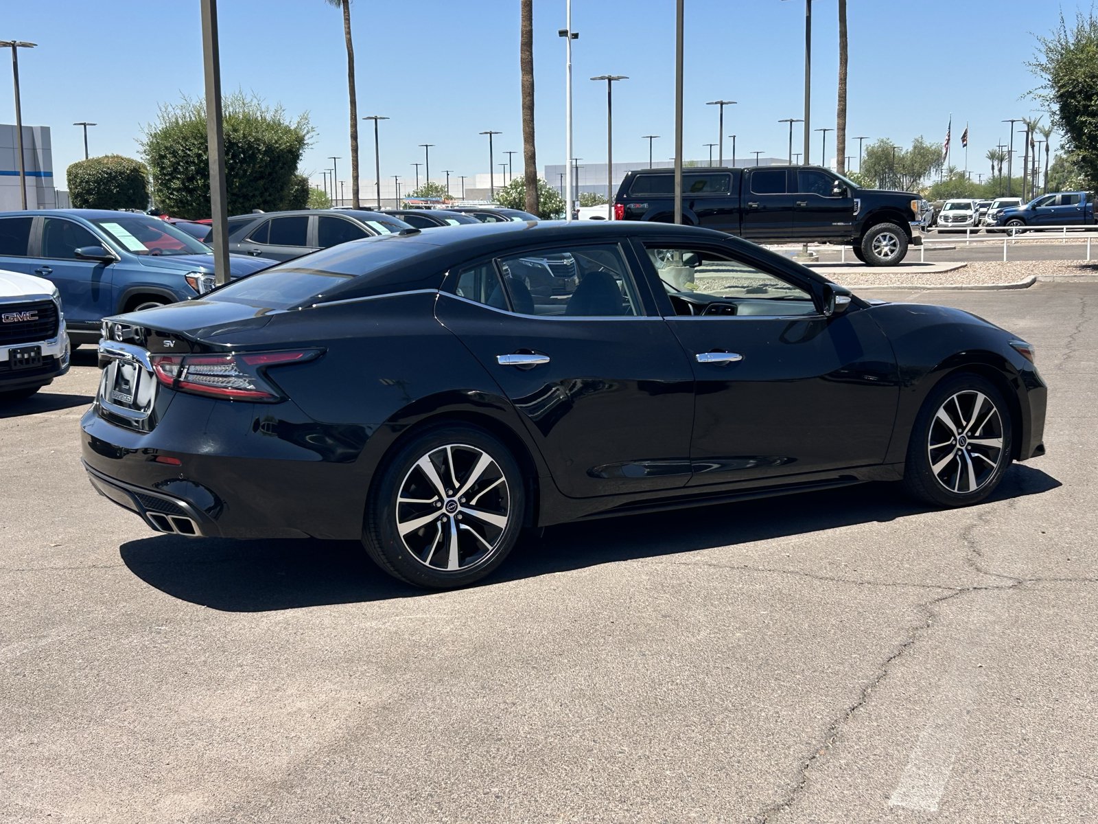 Used 2023 Nissan Maxima SV w/ Floor Mat Group FWD image 5