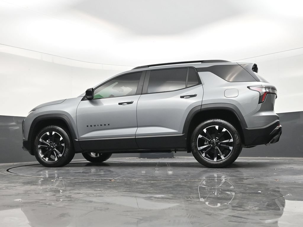 Used 2026 Chevrolet Equinox RS FWD image 21