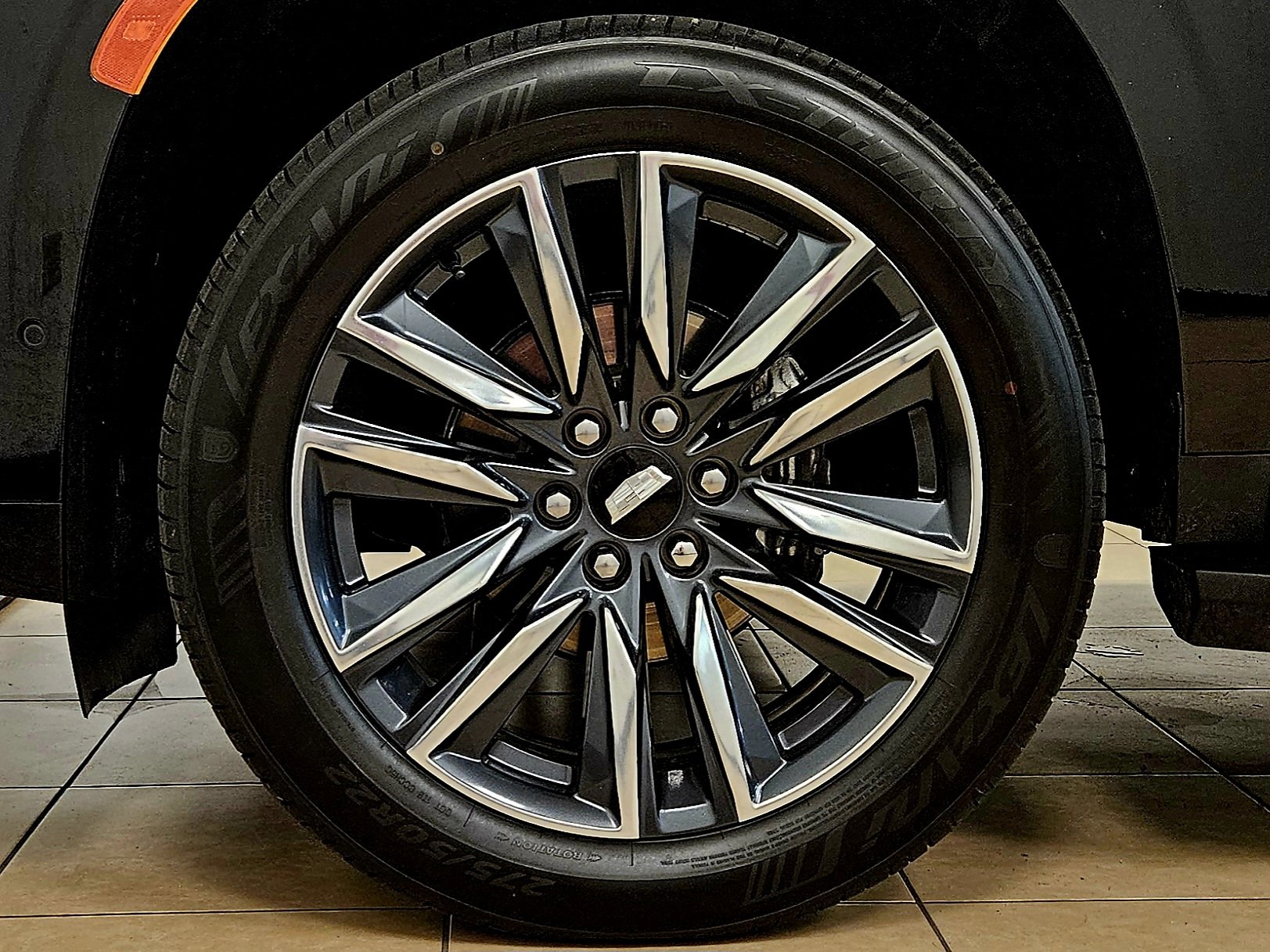 Used 2022 Cadillac Escalade ESV Sport AWD/4WD image 42