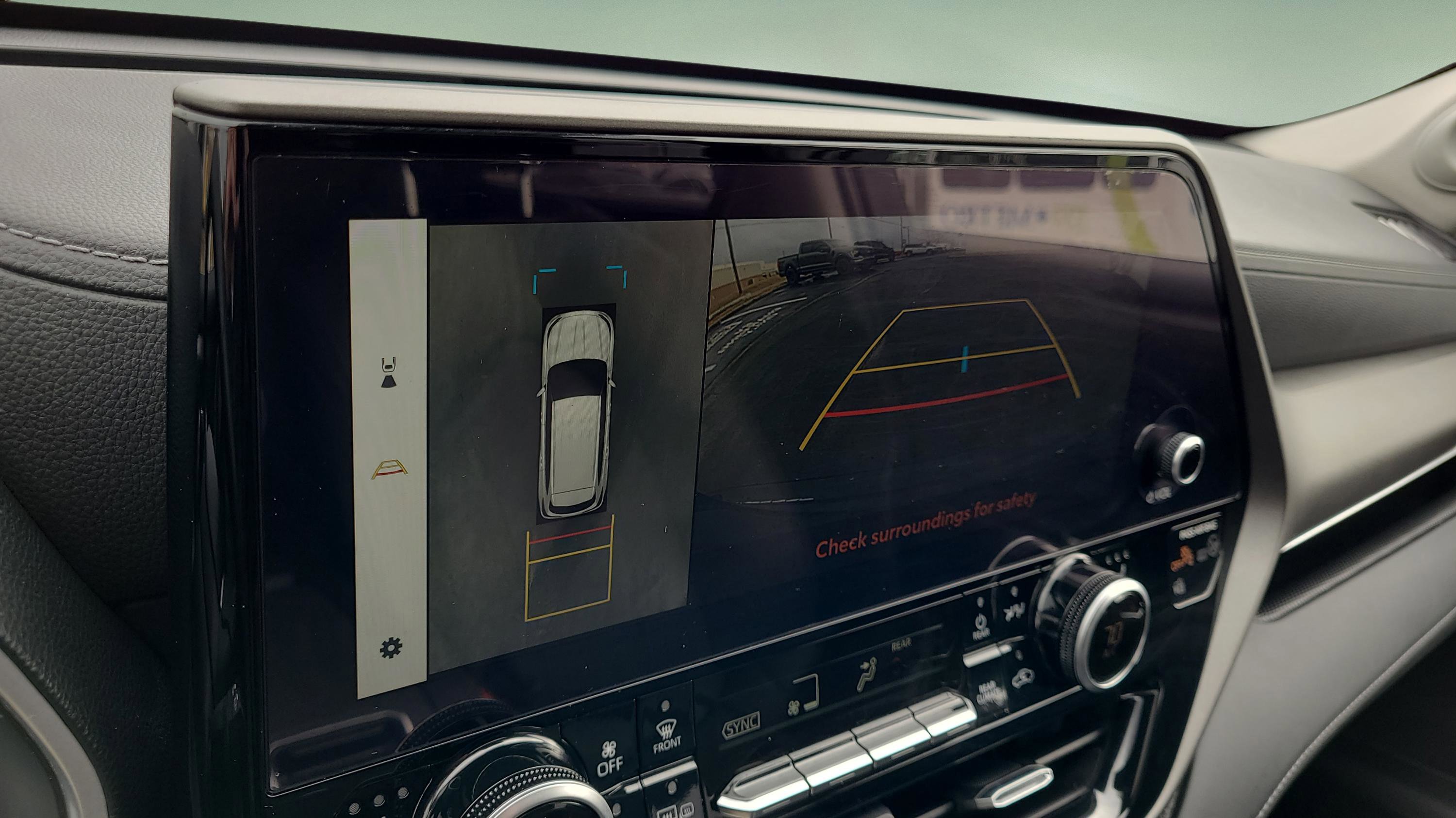 Used 2023 Toyota Highlander Limited image 22