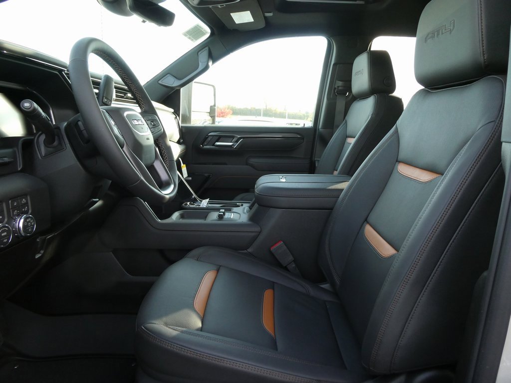 New 2026 GMC Sierra 2500 AT4 w/ AT4 Premium Plus Package image 32