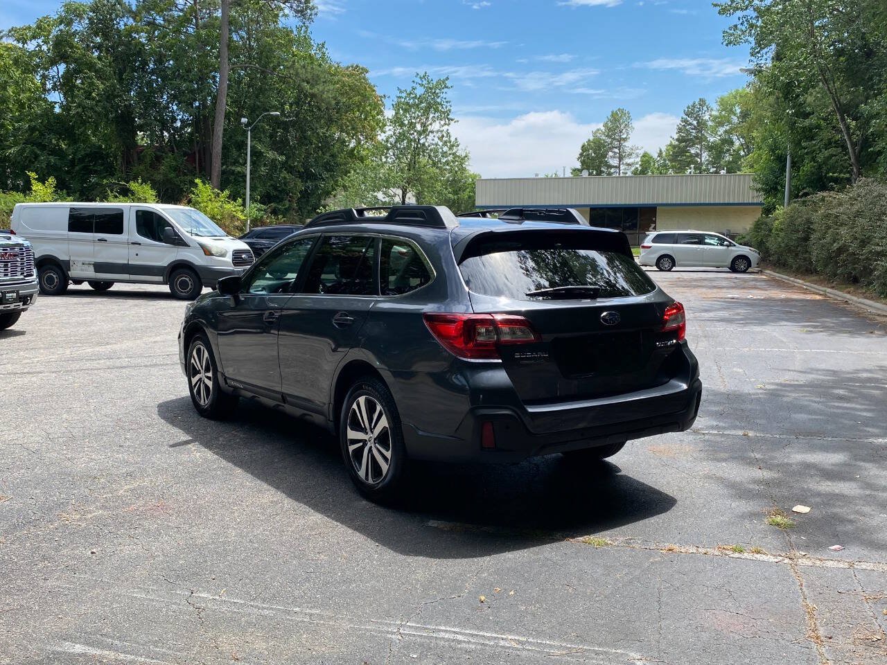 Used 2019 Subaru Outback 2.5i Limited AWD/4WD image 7