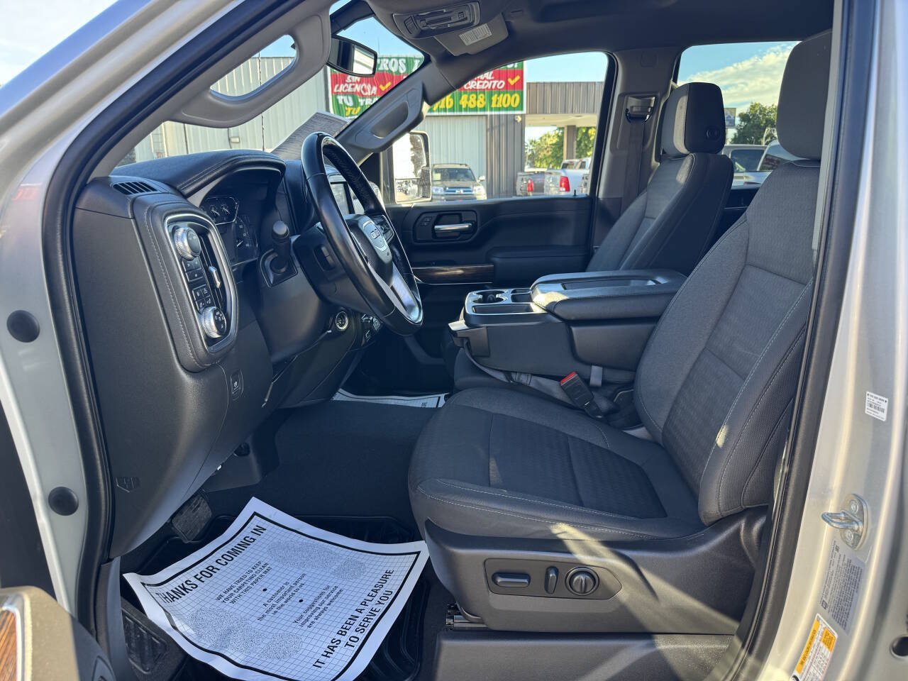 Used 2023 GMC Sierra 3500 SLE w/ SLE Value Package AWD/4WD image 9