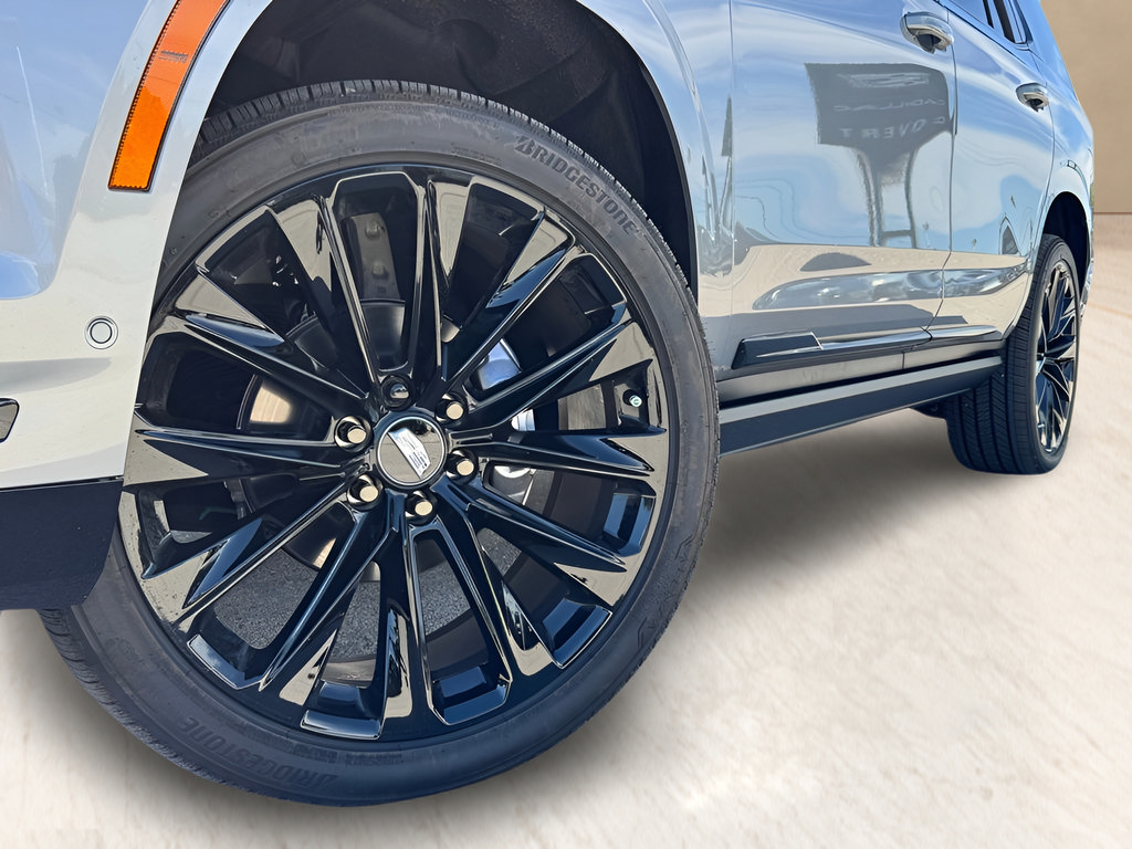 Certified 2026 Cadillac Escalade Platinum Sport w/ LPO, ONYX Package AWD/4WD image 2