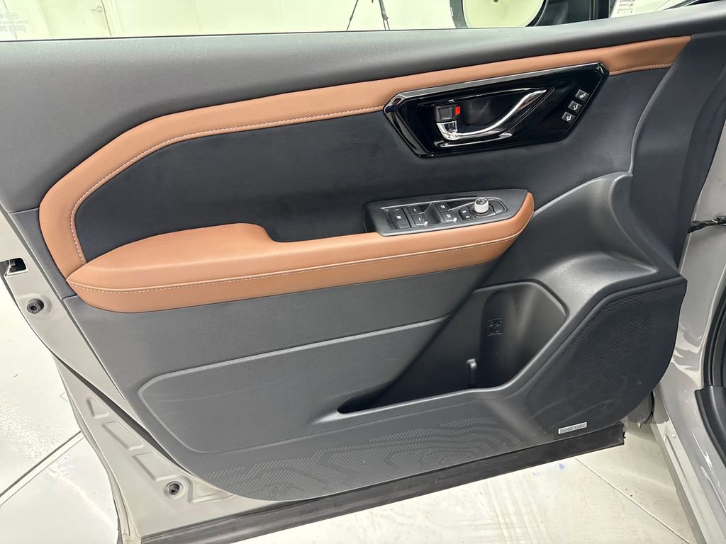 Certified 2026 Subaru Forester Touring image 11