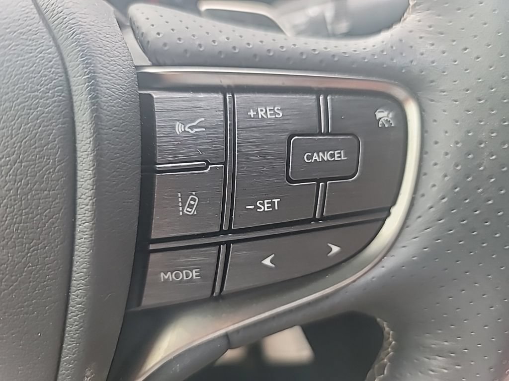 Used 2018 Lexus LS 500 F Sport w/ Cold Weather Package (CK) RWD image 26