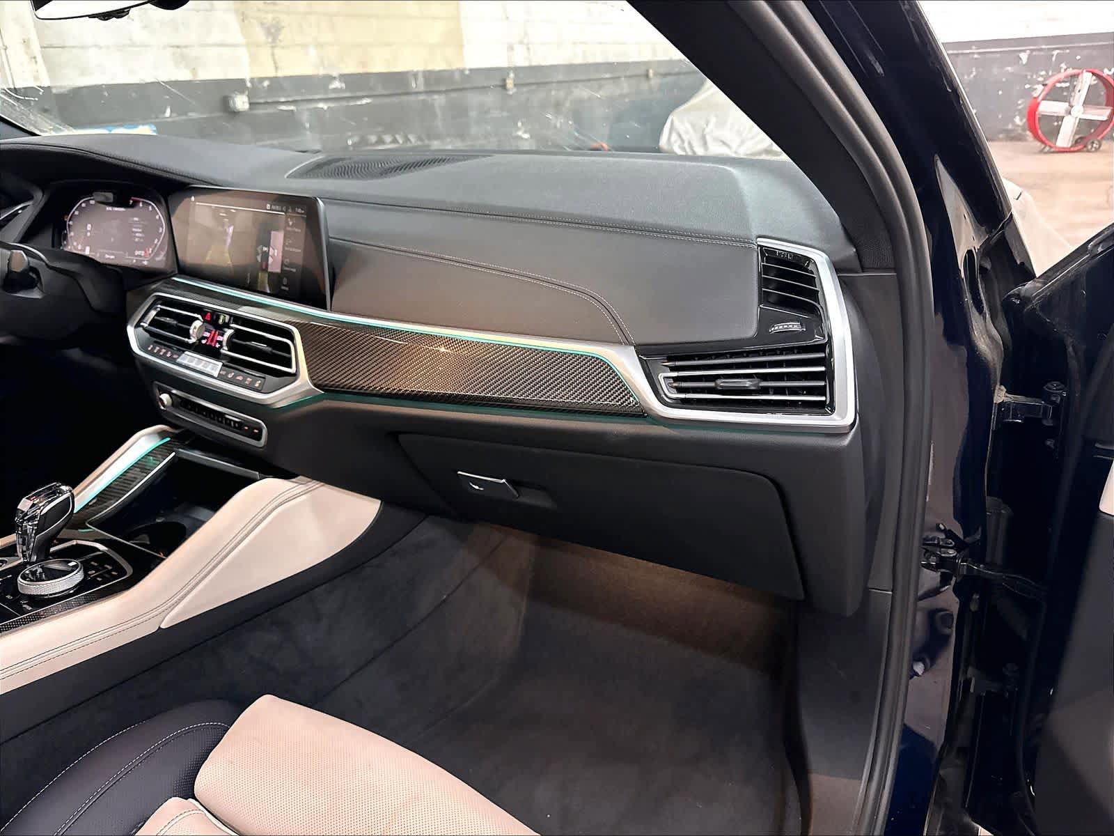 Used 2023 BMW X6 M50i w/ Executive Package AWD/4WD image 18