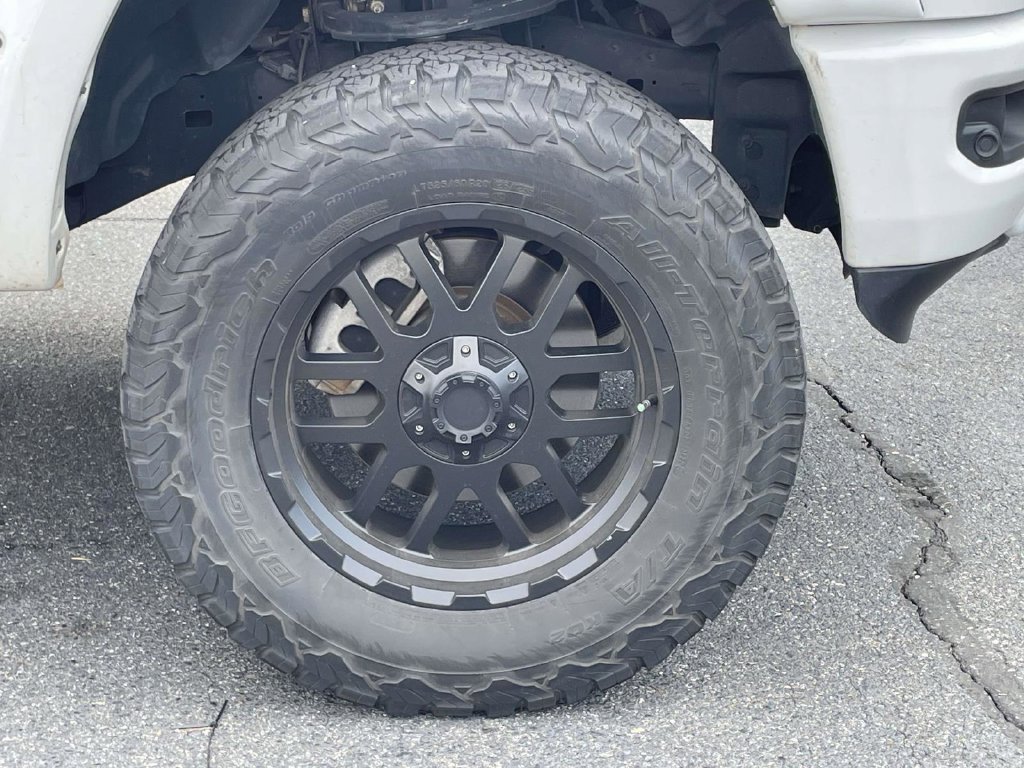 Used 2022 RAM 1500 Big Horn w/ Night Edition AWD/4WD image 10