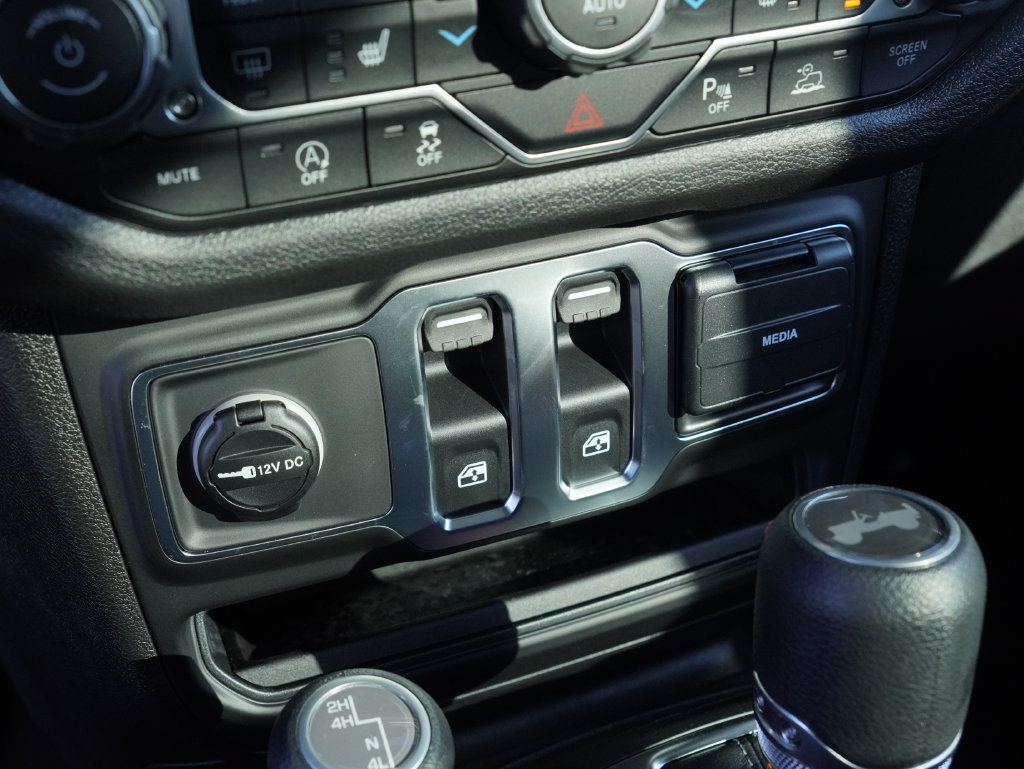 New 2026 Jeep Wrangler Sport AWD/4WD image 20