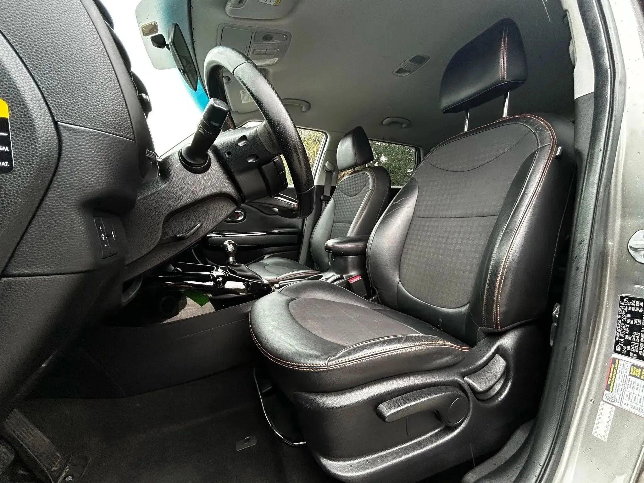 Used 2018 Kia Soul ! image 25