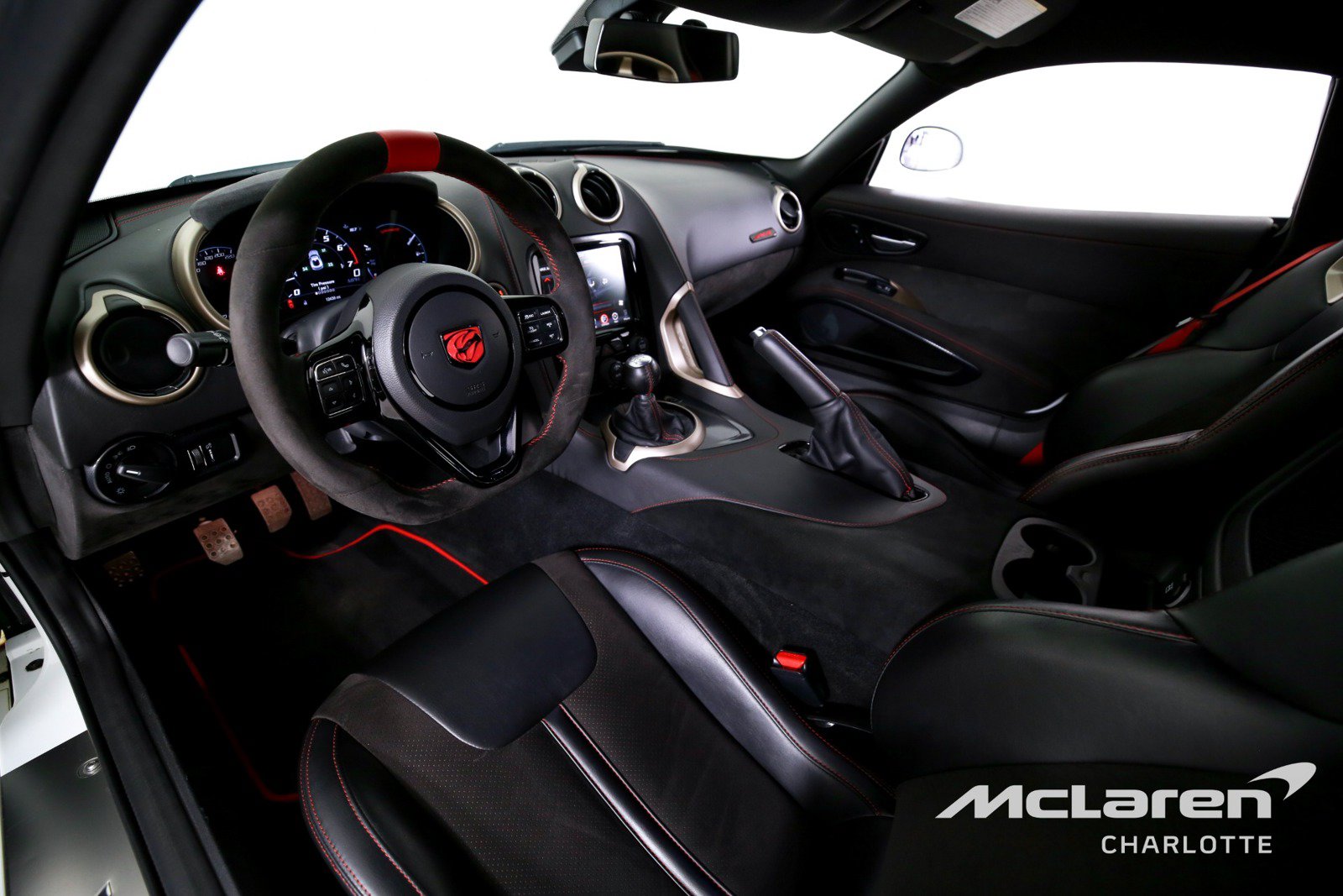 Used 2017 Dodge Viper ACR w/ Extreme Aero Package RWD image 12